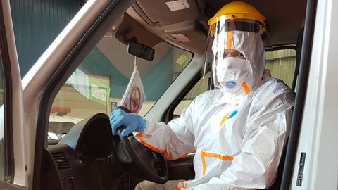 Trabajador de ambulancia de Transinsa