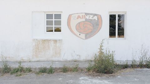 Campos de ftbol abandonados en Ourense