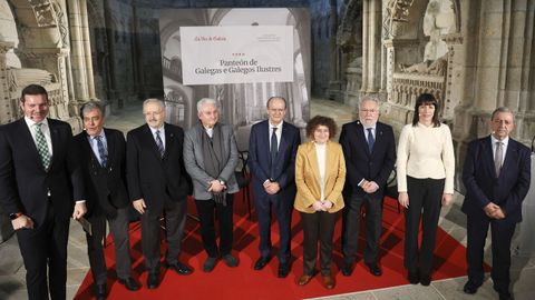 Jos� L�pez, Pedro Puy, Ram�n Villares, Daniel Lorenzo, Xos� Lu�s Vilela, Goretti Sanmart�n, Miguel Santalices, Ana Pont�n e Luis �lvarez.