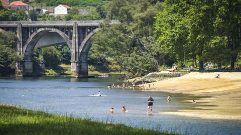 Playa fluvial del Lrez, en Pontevedra