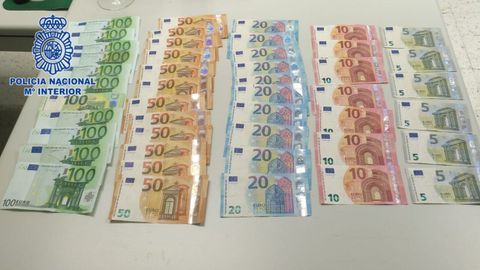 Los 2.000 euros recuperados por la Polic�a en Gij�n