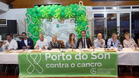 CENA BENEFICA ASOCIACION CONTRA EL CANCER DE PORTO DO SON EN EL CLUB NAUTICO DE PORTOSIN