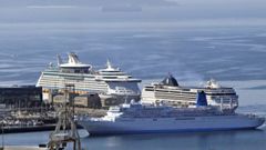 Imagen de archivo de una triple escala de cruceros en Vigo