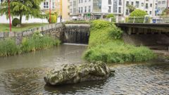 El agua decora las calles de Carballo: chequeo a las fuentes. �Im�genes!