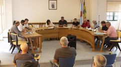 Un momento de la sesi�n celebrada este viernes en Corcubi�n