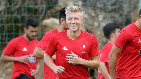 Daniel Wass. Centrocampista