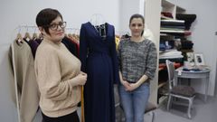 Iuliaa y Oleksa en su negocio en A Coru�a