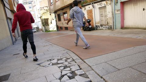 DESTROZOS Y DENUNCIAS EN LA CALLE ROMERO ORTIZ