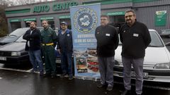 El primer Feu Vert de Galicia, el de la avenida de Alfonso Molina de A Coru�a, celebra sus treinta a�os con una exposici�n de coches de tres d�cadas.