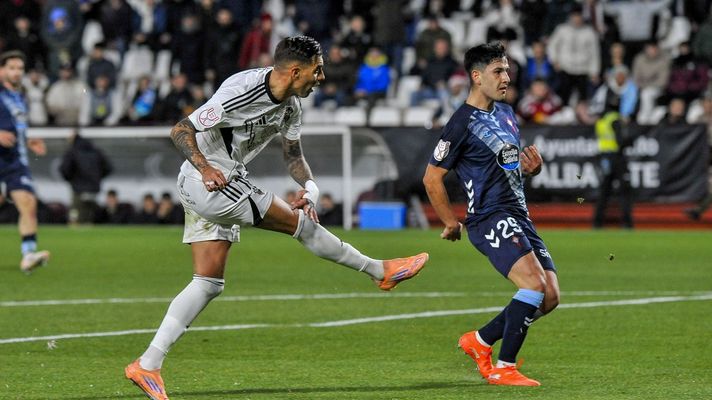 Yoel Lago marc� el primero de los dos goles del Celta ante el Albacete.