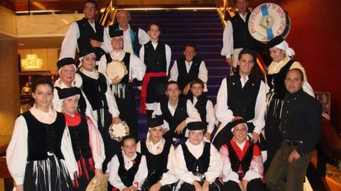 Músicos de O Lar Galego de Rotterdam