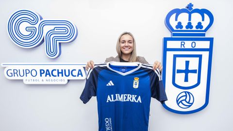 Laurina Gutirrez, presentada como nueva jugadora del Real Oviedo