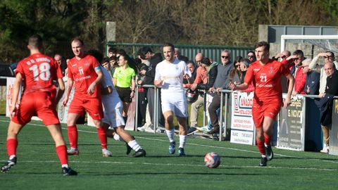 Partido de Primera Futgal entre el Uni�n y el Cordeiro