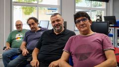 ciclos.�ngel Cordero, a la derecha, y sus compa�eros del equipo de direcci�n de Imaxe e Son