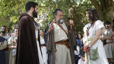 El druida fue el encargado de dirigir la ceremonia