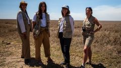 Las espa�olas que participaron en el foro de liderazgo alternativo en Tanzania: de izquierda a derecha, Elena Ceballos, Mercedes Mart�n, Ana G�mez y la gallega Beatriz Casares.