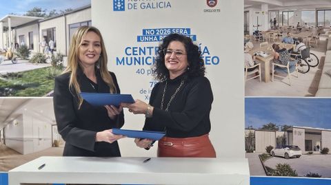 Luc�a Calvo (derecha) y Fabiola Garc�a firmaron el convenio para dotar a Teo de un centro de d�a de titularidad municipal