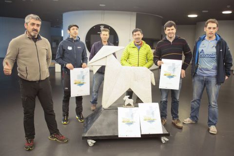 O Vila realiz� una cabra en piedra para simbolizar la prueba. 