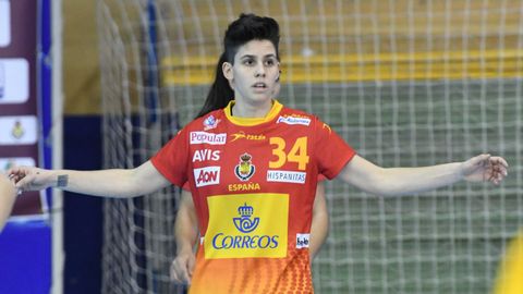 Alicia Fernndez. Una habitual en las convocatorias de la seleccin femenina de balonmano. Jug el Europeo y apunta al Mundial.