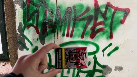 culleredo.Las pintadas se realizaron dentro de los molinos de Acea de Ama