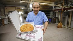 Alberto P�rez en la panader�a Pi�a en el 2019