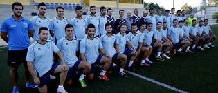 Un amplio combinado con j�venes y tambi�n con veteranos en la competici�n animan las ilusiones en Os Carr�s. 