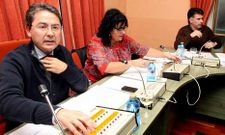 Filgueira (en el medio) quiere una dedicaci�n exclusiva como la de Miguel P�rez y Fredi Bea.