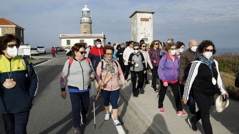 Amas de Casa de Ribeira inicia o Camio A Orixe, farn a primeira etapa, ata Carreira DESDE EL FARO DE CORRUBEDO