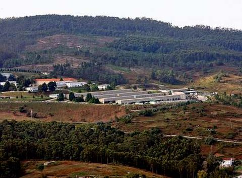 El futuro de la base de la Brilat en Pontevedra est� garantizado con el acuerdo de los comuneros.