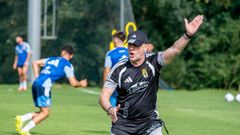 Juli�n Calero, en uno de los primeros entrenamientos de la temporada