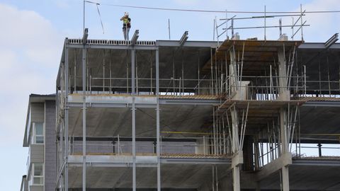 El pasado mes fueron instituidas 21 compañías de actividades inmobiliarias y 17 de construcción de edificios