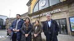 Juan Bay&oacute;n, Nidia Ar&eacute;valo, Pepa Pardo y Pedro Puy, diputados y senadores del PP en la provincia de Pontevedra.