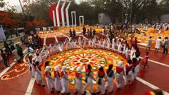 Celebraciones en el Shaheed Minar (monumento a los m�rtires) de Daca con motivo del D�a Internacional de la Lengua Materna el 21 de febrero del pasado a�o