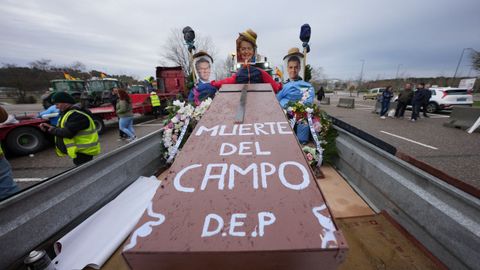 Los tractores ya salieron a las calles en Valladolid