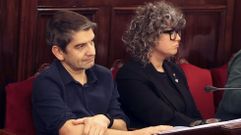 Jorge Su&aacute;rez y Nerea Purri&ntilde;os Carballeira, concejales de Ferrol en Com&uacute;n, en foto de archivo durante un pleno municipal.