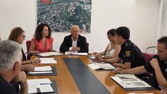 La subdelegada del Gobierno y el alcalde de Monforte presidieron la reuni�n