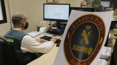 Integrantes del equipo especializado en ciberdelincuencia de la Guardia Civil de Ourense