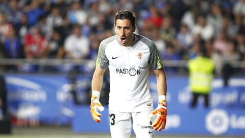 Diego Mari�o, tras atajar el penalti