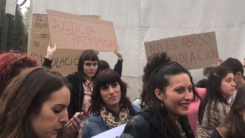 Concentraci�n contra la sentencia de la Manada en Oviedo