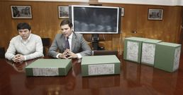 Blanco y L�pez se felicitan por la sentencia sobre el Plan en el que pusieron empe�o pol�tico y personal.