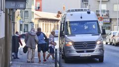 Parada sin sealizacin en la avenida de Vigo. 