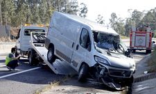 Los bomberos tuvieron que excarcelar al conductor. 