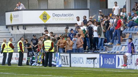 El Pontevedra CF vence al Racing de Ferrol