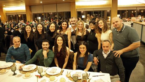 Cena ben�fica da Dorna en el restaurante Baiuca2026