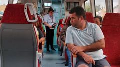 El �ltimo tren que sali� de Ribadeo el jueves con destino a Ferrol iba lleno en varios tramos