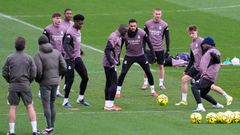 La plantilla del Real Madrid, durante el entrenamiento previo en Valdebebas