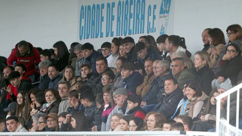 Derbi barbanzano en Preferente entre el Cidade de Ribeira y el Puebla