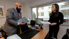 Los dos abogados de la madre, que recusar�n a la jueza por su auto en el que se censura que aquella se vaya a �la Galicia profunda�