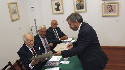 ENTREGA DE LOS PREMIOS ATLANTE EN EL MUSEO DEL GRAVADO DE ARTES E INAUGURACION DE LA EXPOSICION DE TODOS LOS PREMIADOS DE LOS ULTIMOS 10 AOS