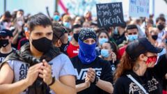 Vecinos de Vallecas denuncian violencia policial en una nueva concentraci�n frente a la Asamblea de Madrid